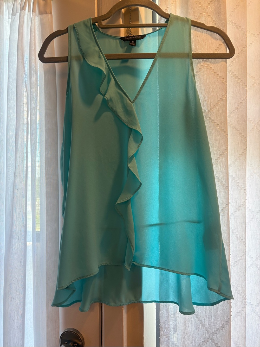Banana Republic Teal Ruffle V-Neck Sleeveless Camisole